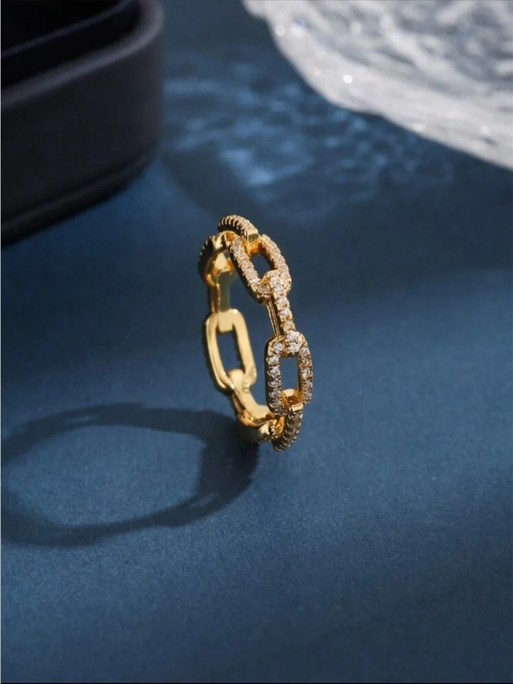 INTERLOCKED CHAIN RING WITH CUBIC ZIRCONIA ACCENTS - NEW